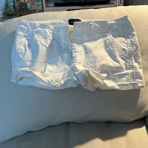 American Eagle cargo shorts